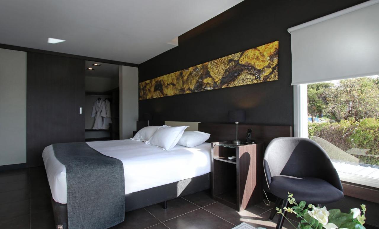 Pinares Panorama Suites, Spa & Convention Center ヴィラ・カルロス・パス エクステリア 写真