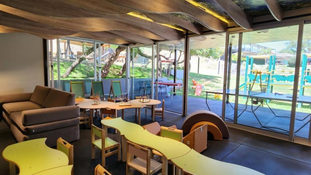 Pinares Panorama Suites, Spa & Convention Center ヴィラ・カルロス・パス エクステリア 写真