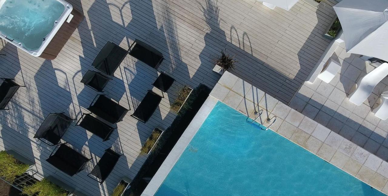 Pinares Panorama Suites, Spa & Convention Center ヴィラ・カルロス・パス エクステリア 写真